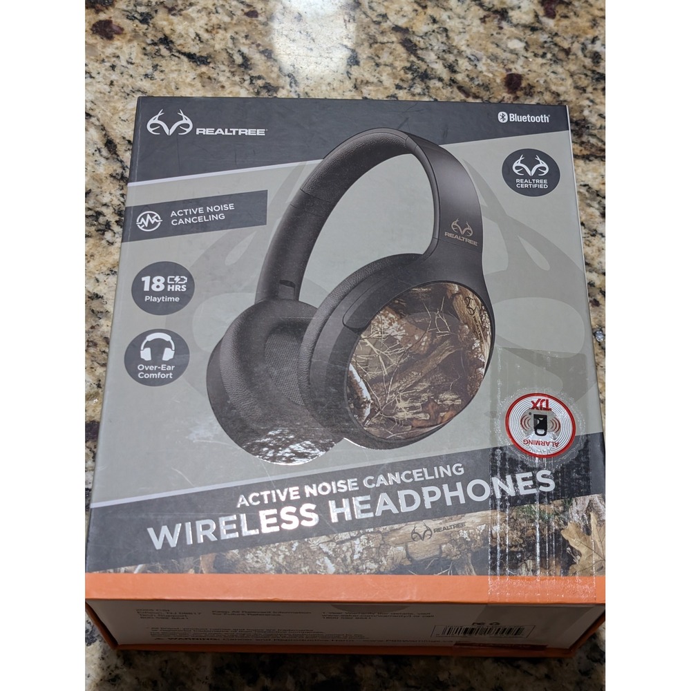 Realtree Active Noise Canceling Wireless Bluetooth Headphones Camo RLT3200-CMP